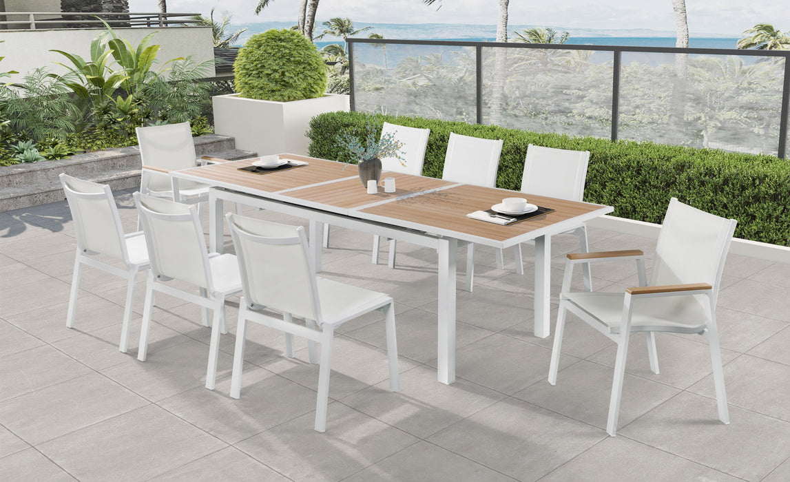 Nizuc Brown manufactured wood Outdoor Patio Extendable Aluminum Dining Table