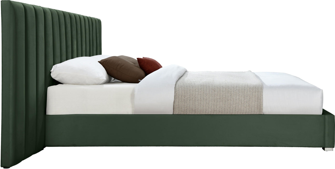 Pablo Green Velvet Queen Bed